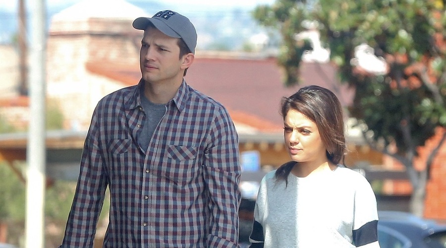 Mila Kunis in Ashton Kutcher: Pričakujeta otroka (foto: Profimedia)