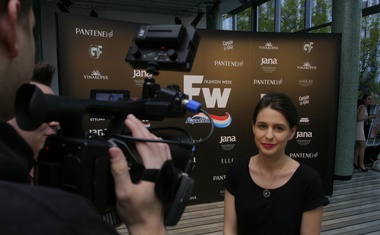 Družabna kronika s torkove večerne revije Fashion Week Aquafresh