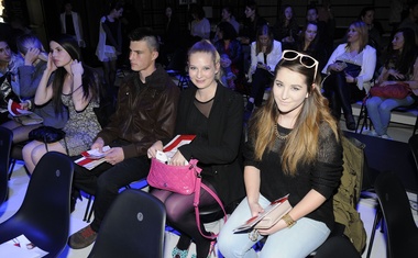 Družabna kronika s torkove večerne revije Fashion Week Aquafresh