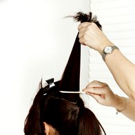 Domači frizerski salon: Dvojna figa za videz v slogu BB (foto: NIVEA)