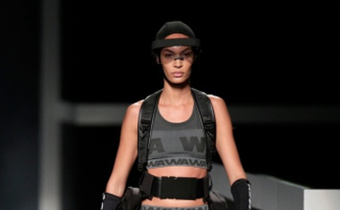 Kolekcija Alexander Wang x H&M prvič na modni brvi v New Yorku