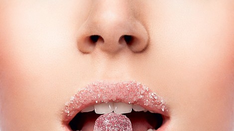 Kako ublažiti suhe ustnice