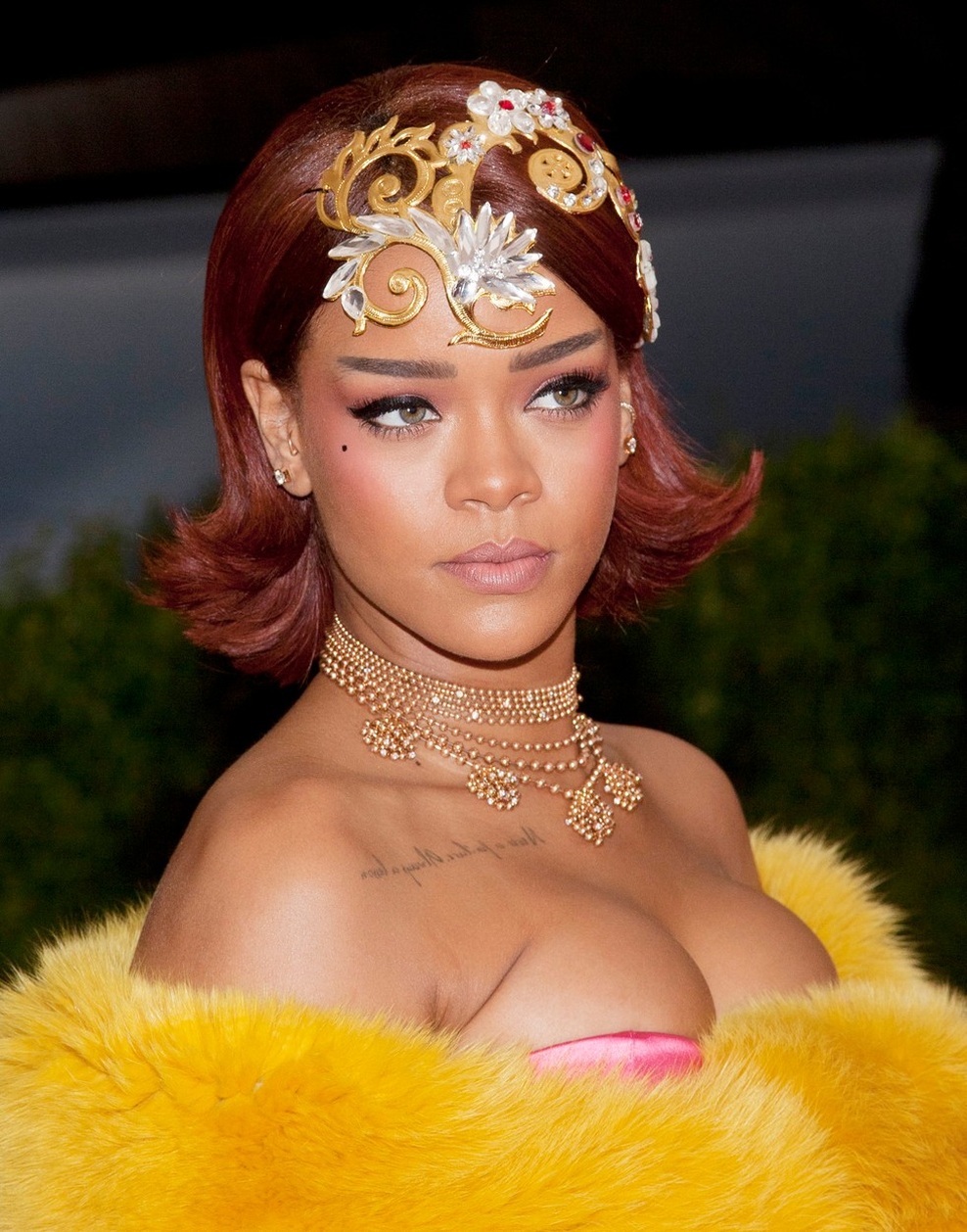 Rihanna - Guo Pei (foto: profimedia)