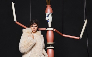 Kendall in Lily v jesenski kampaniji za Fendi