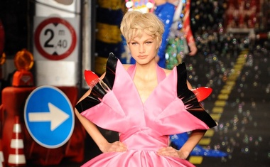 MFW pomlad/poletje 2016: Moschino ostaja Moschino