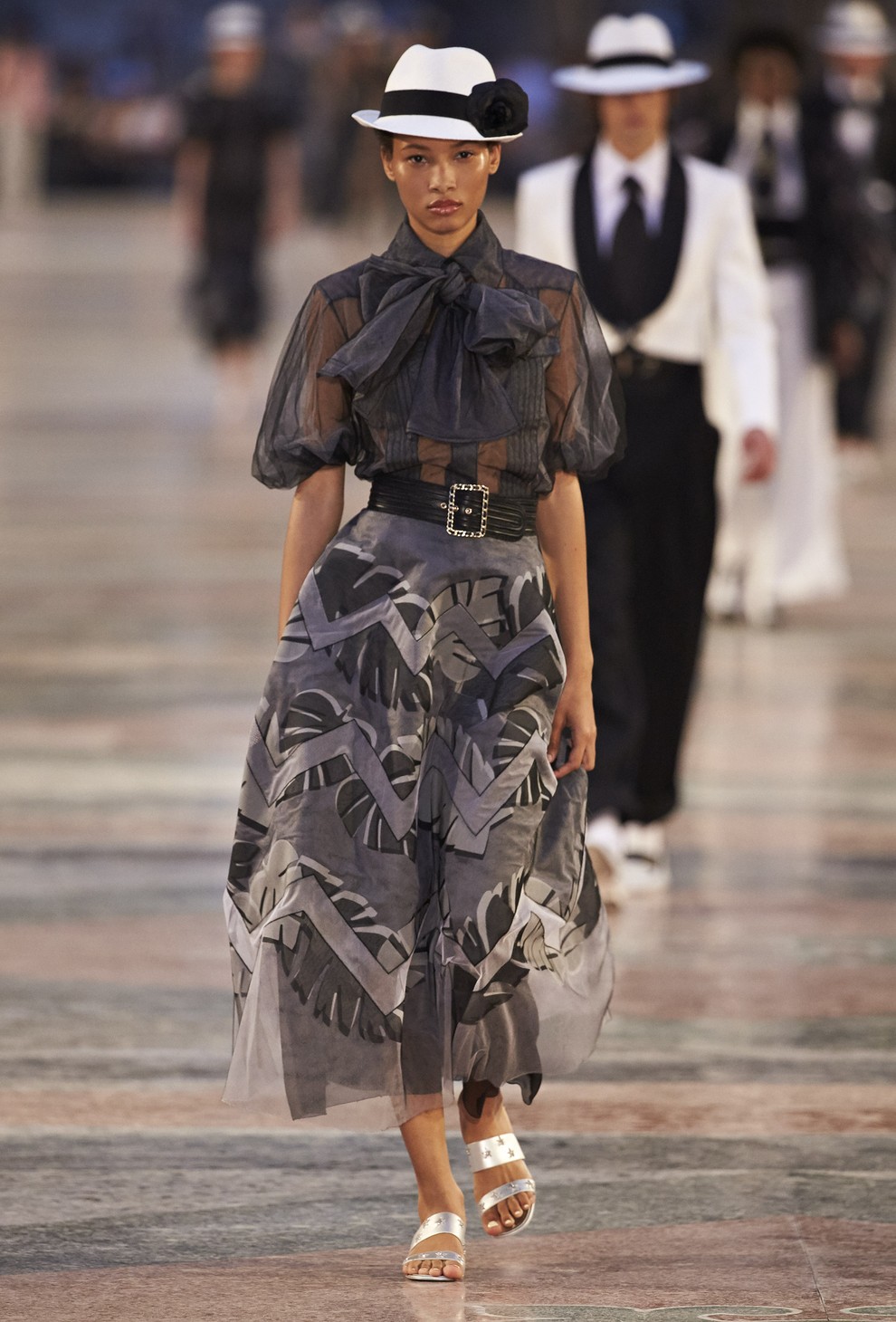 FOTO: Karl Lagerfeld je na Kubi predstavil Chanel 2016/17 Cruise kolekcijo