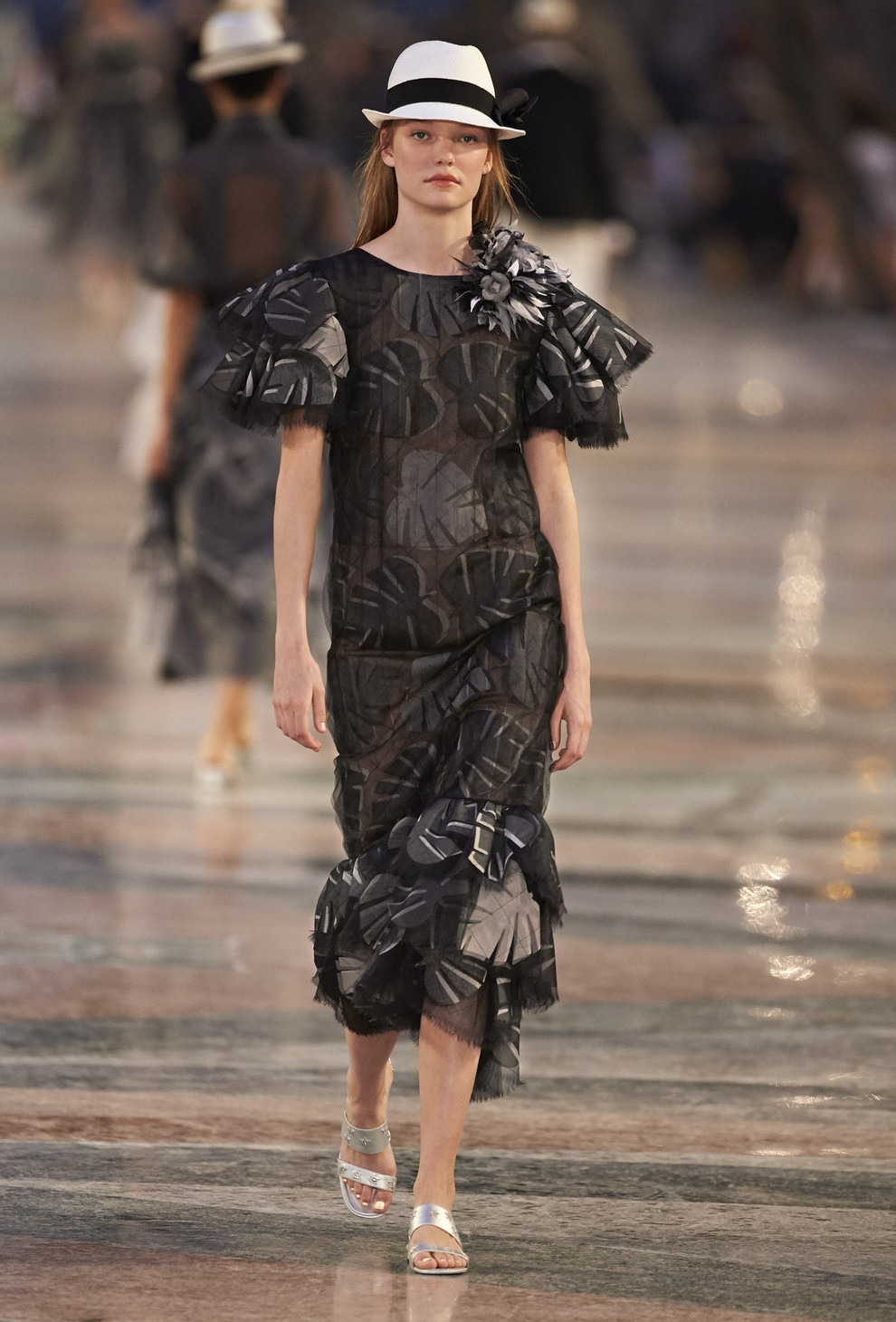 FOTO: Karl Lagerfeld je na Kubi predstavil Chanel 2016/17 Cruise kolekcijo