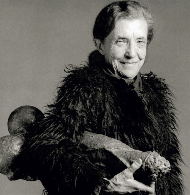 1997: Louise Bourgeois + Helmut Lang Francoska umetnica in kiparka je imela skoraj 90 let, ko je sodelovala s Helmutom …