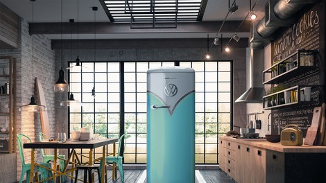 Gorenje X Volkswagen: Legendarni hladilnik, ki ga boste želeli parkirati direktno v svojo kuhinjo!