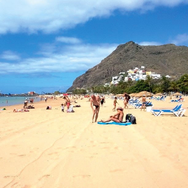 Fotografije peščenih plaž nas bodo še dolgo v jesen spominjale na čudovite počitnice.