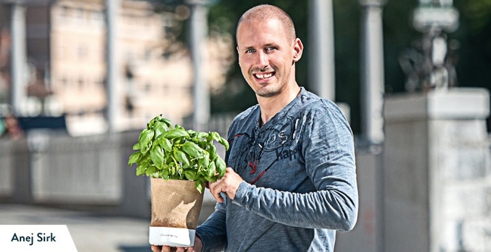 Vertikalni vrtiček na dosegu roke! (foto: SPAR)