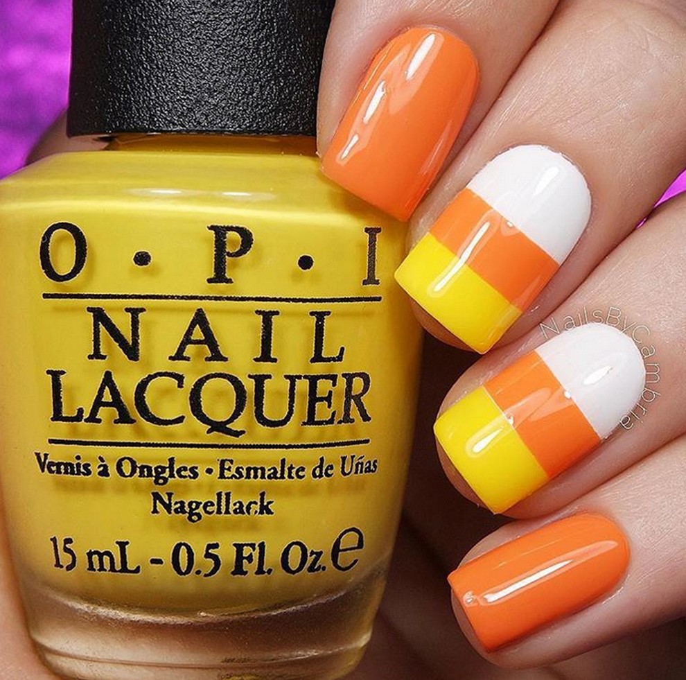 4. Sladka koruza Ta priljubljena sladkarija je popularna tudi v obliki manikure. (NAILS BY CAMBRIA via Instagram @nailsbycambria)