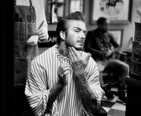 David Beckham je predstavil svojo lepotno linijo in mi se ne moremo nagledati fotografij! (#zaljubljene)