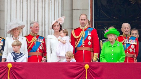 Angleška kraljeva družina ima Whatsapp skupino. Uganite, o čem teče beseda!