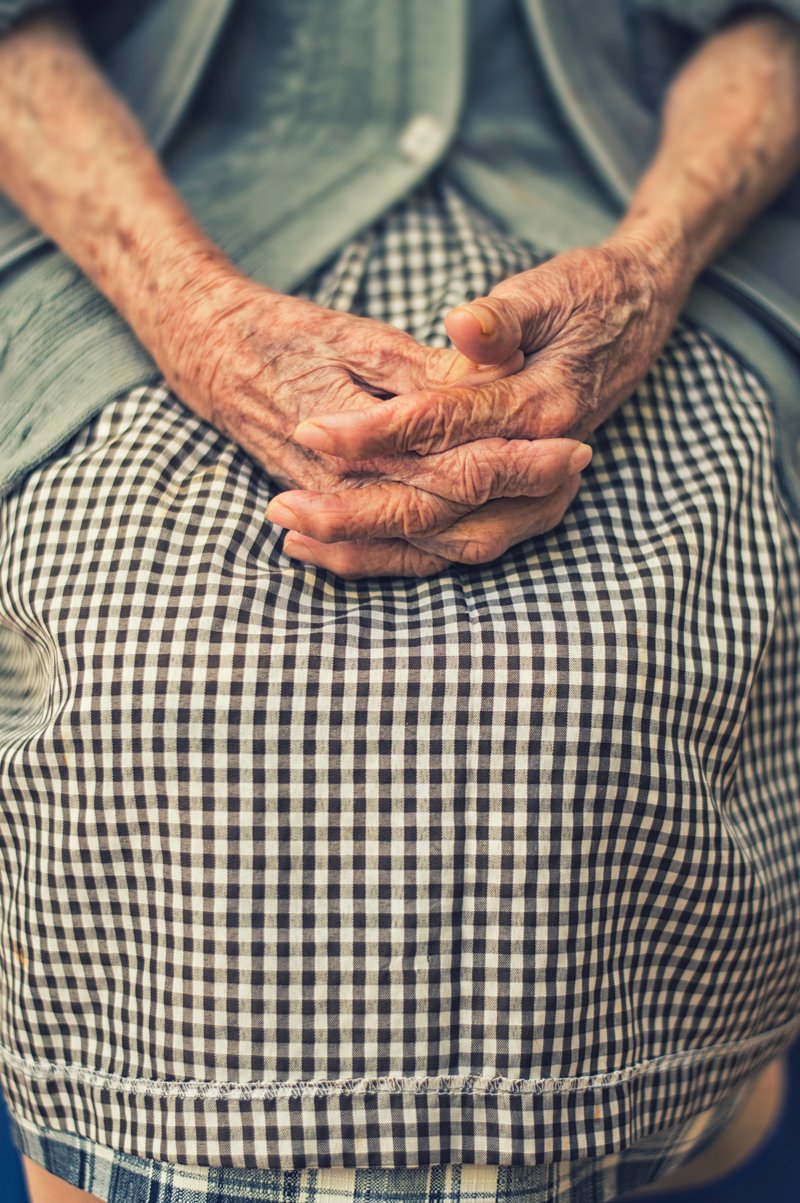 109-letna gospa razkrila skrivnost za dolgo življenje (foto: Unsplash.com/ Cristian Newman)