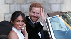 Princ William naj bi imel pomisleke glede tega, da Meghan Markle nosi nakit princese Diane