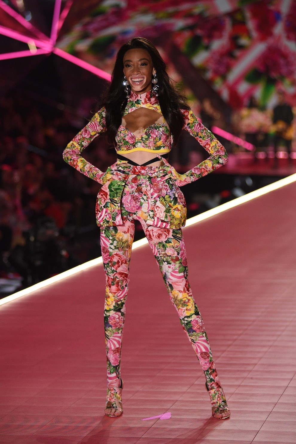 Top stajlingi z modne revije Victoria's Secret, ki vam bodo vzeli dih!