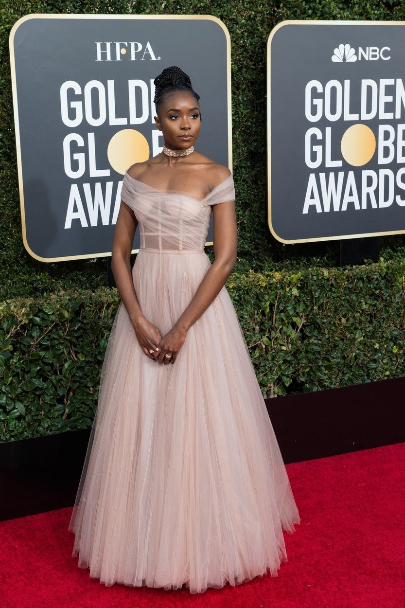 Kiki Layne v obleki Dior Haute Couture