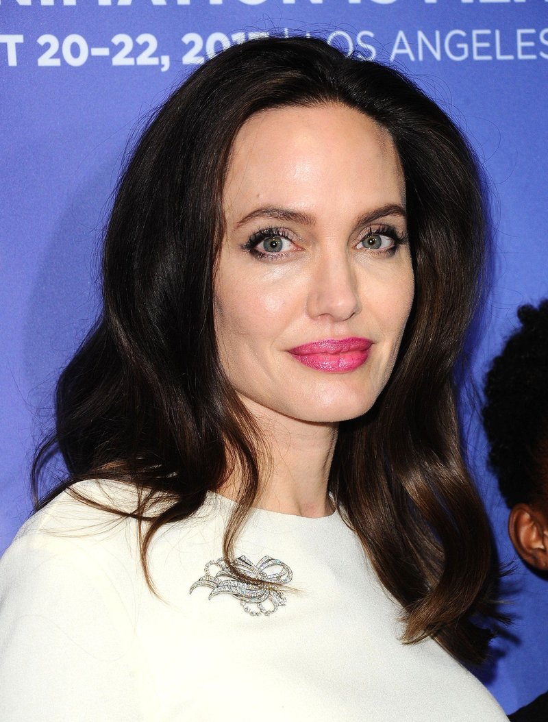 To je modni kos, ki ga neprestano nosi Angelina Jolie (foto: Profimedia)