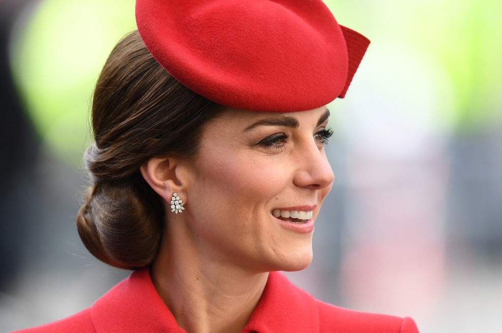 Zaljubili smo se v to bluzo Kate Middleton! (foto: Profimedia)