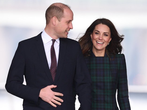 Se spomnite prosojne obleke, zaradi katere se je princ William zaljubil v Kate? - Foto: Profimedia