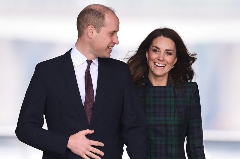Se spomnite prosojne obleke, zaradi katere se je princ William zaljubil v Kate? (foto: Profimedia)
