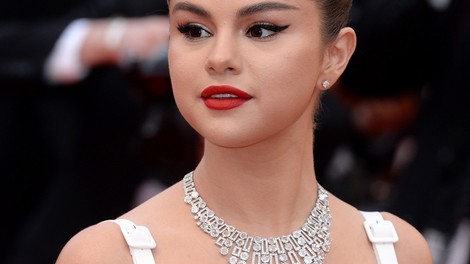 Zaljubili smo se v stajling, ki ga je Selena Gomez nosila v Cannesu