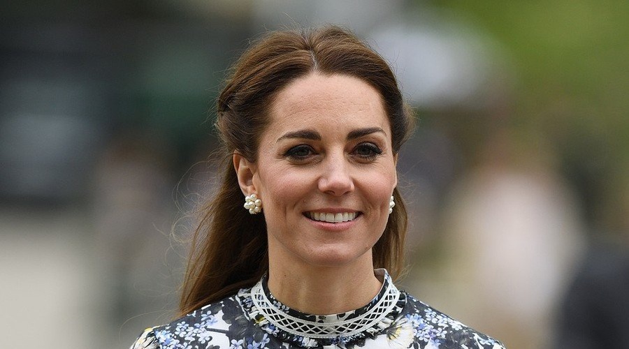 Kate Middleton je bila v tej obleki videti kot prava princesa (foto: Profimedia)