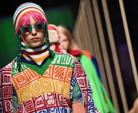 Vsa oblačila Benettona bodo do 2025 izdelana iz trajnostnega bombaža