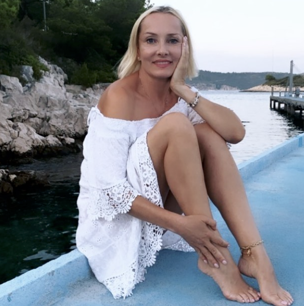 Tanja Ribič navdušila v kopalkah in beli majici - Foto: Instagram/ @tanja__ribic