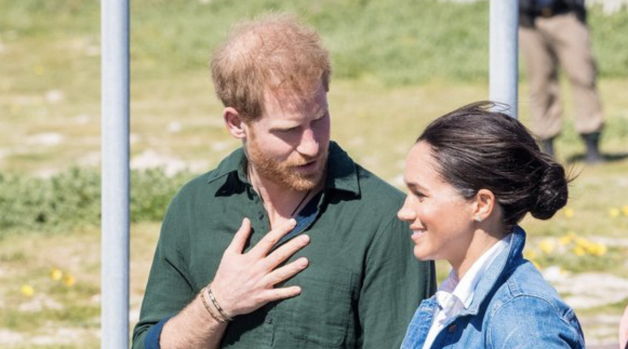 To je najbolj prisrčen poljub Meghan in Harryja, kar smo jih videli do sedaj (foto: Profimedia)