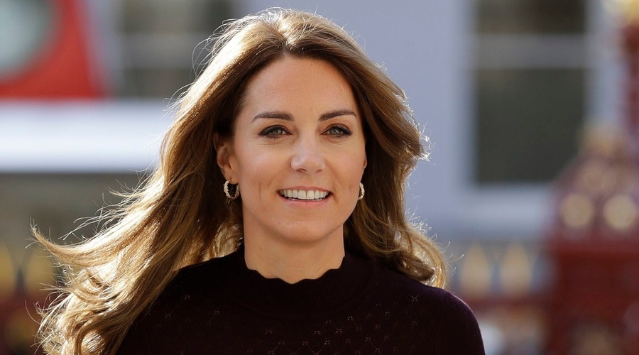 Kate Middleton nas je osupnila v popolni barvni kombinaciji za jesen (foto: profimedia)