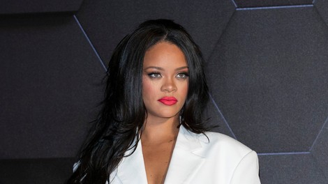 Rihanna je že napovedala, kakšno bo letošnje praznično ličenje