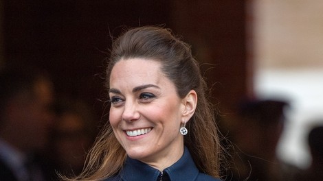 Kate Middleton je oblekla ta stajling in nas navdušila