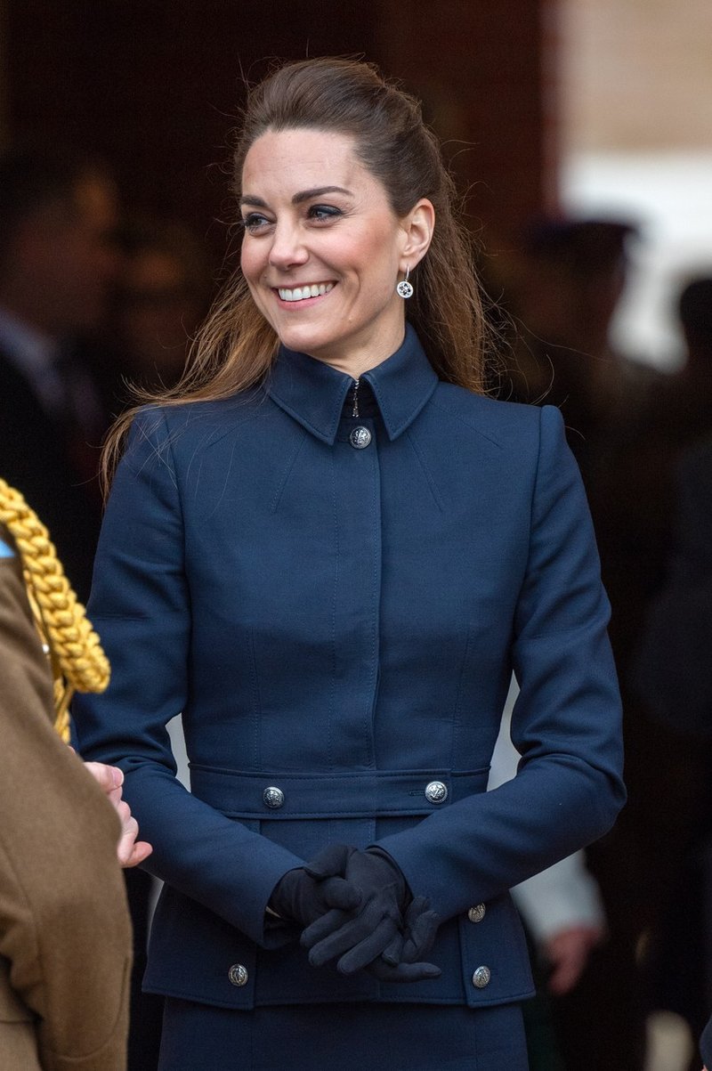 Kate Middleton je oblekla ta stajling in nas navdušila (foto: Profimedia)