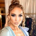 Jennifer Lopez je tokrat nosila povsem novo različico ikonične Versacejeve obleke s potiskom