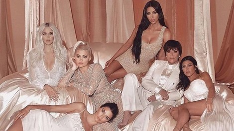 20 norih podrobnosti iz zakulisja resničnostne serije V koraku z družino Kardashian, ki jih zagotovo ne poznate