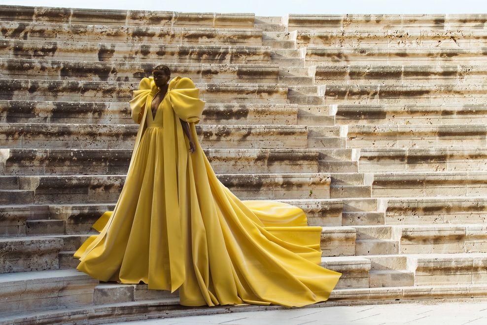 Modna hiša Ralph & Russo predstavlja prvo digitalno avatarko v visoki modi (foto: Ralph & Russo)