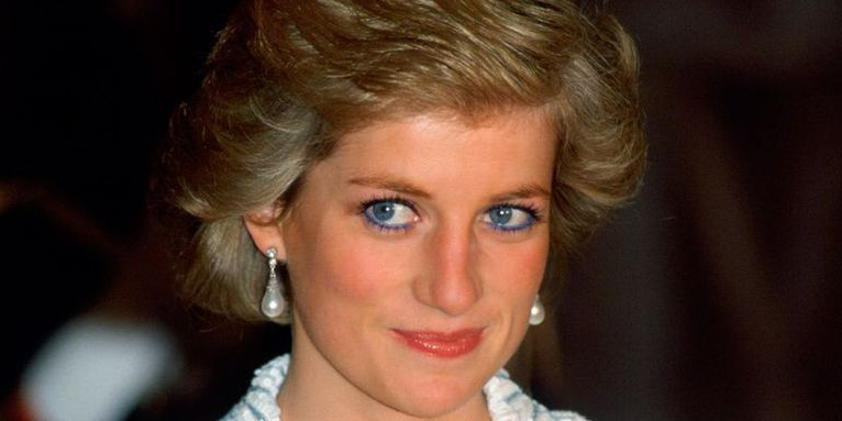 Nikoli ne uganete, zakaj je princesa Diana prenehala uporabljati modro črtalo za oči (foto: Profimedia)