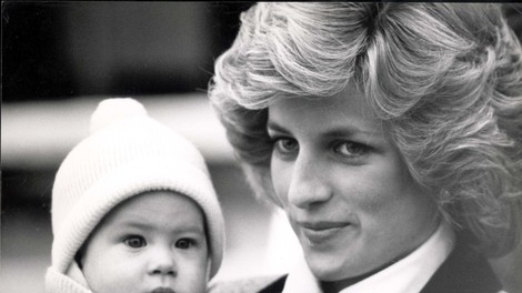 "Palača ve, da imata Charles in Diana nezakonsko hčerko": Sarah bi lahko prevzela prestol, William jo želi spoznati