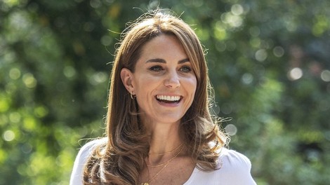 Kate Middleton je nosila anti trend kavbojk te sezone