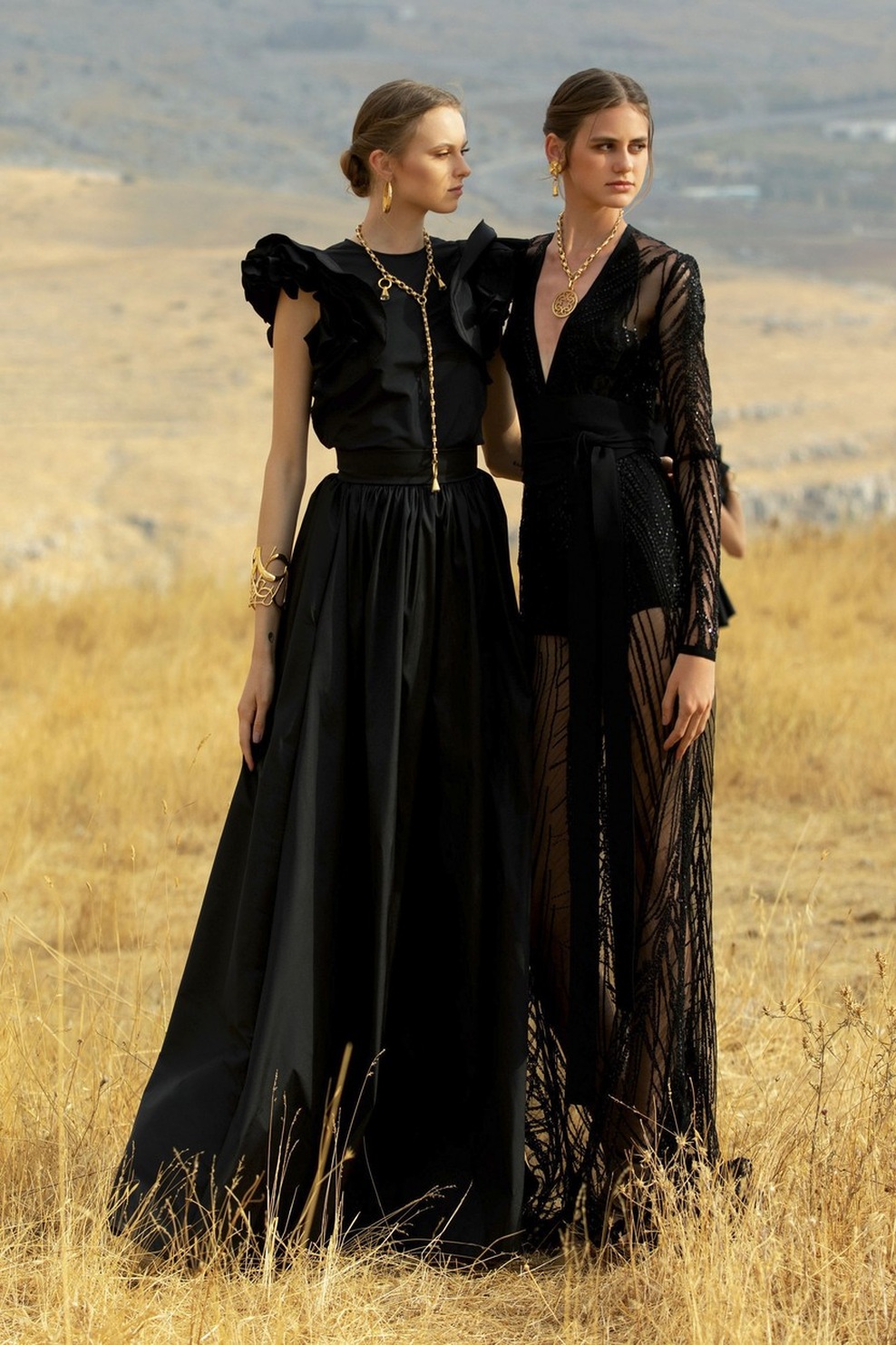 Oglejte si najlepše kreacije z modne revije Elie Saab