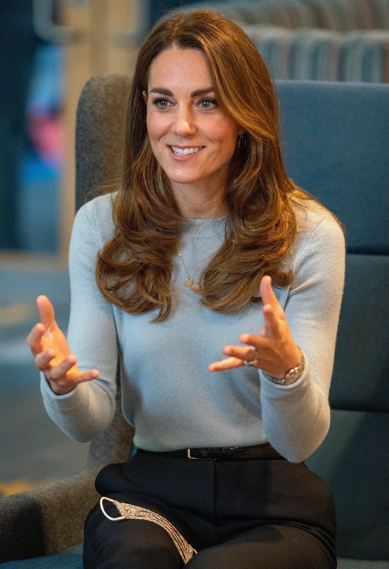 Veste, zakaj Kate Middleton tako pogosto nosi modro barvo? Obstaja prav poseben razlog (foto: Profimedia)
