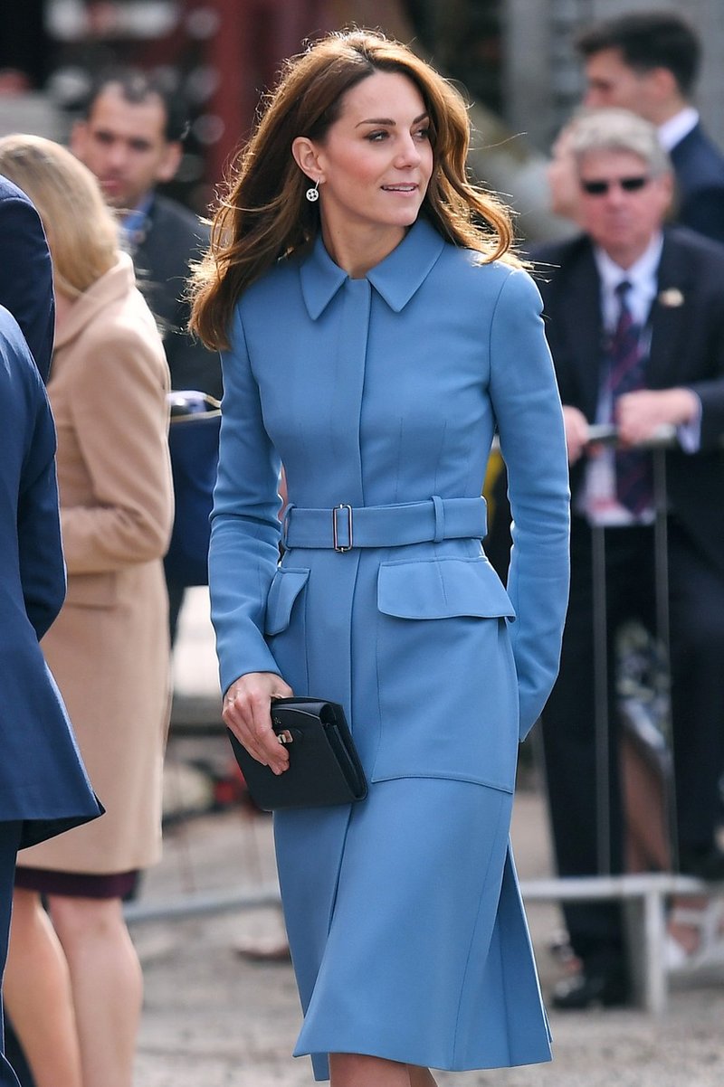 Srajca, ki jo je pravkar oblekla Kate Middleton, nosi posebno sporočilo (foto: Profimedia)