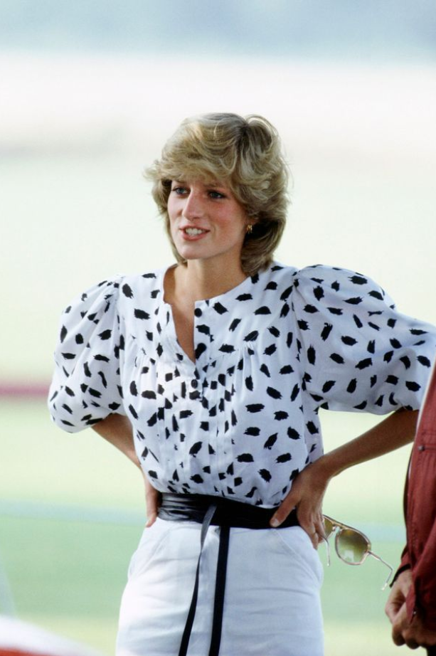 To jesen bomo povsod videli majico, ki smo jo prvič vzljubili na princesi Diani v 90-ih (foto: Profimedia)