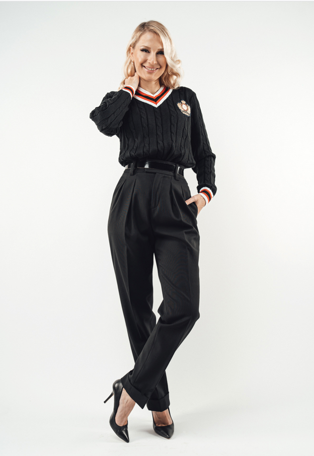Oblikovalka Maja Ferme ponudila dizajnerske puloverje FERME fashion z bogatim zgodovinskim ozadjem - Foto: Profimedia