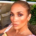 Jennifer Lopez čudovita v najbolj trendnih dolgih hlačah te jeseni