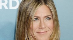 Oboževalci se sprašujejo, kaj se je zgodilo z obrazom Jennifer Aniston: Plastični kirurg razkril njeno največjo skrivnost