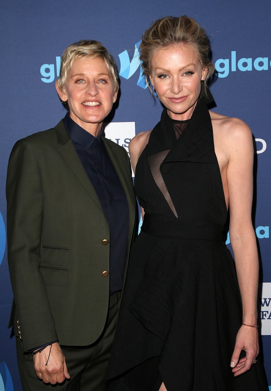 Ellen DeGeneres inPortia de Rossi Skupaj sta od leta 2004, poročili pa sta se 4 leta kasneje.