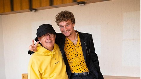 Kako je 75-letni SLOVENSKI dedek Alojz postal Instagram zvezda z milijon sledilci